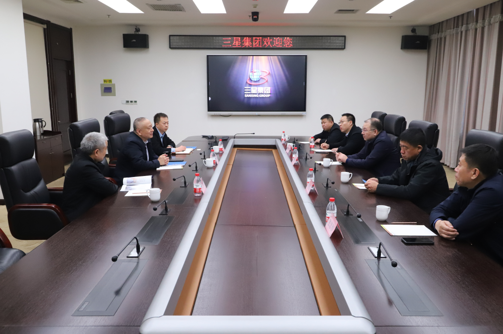 吉林白城工業(yè)園區(qū)領導來山東三星集團交流座談
