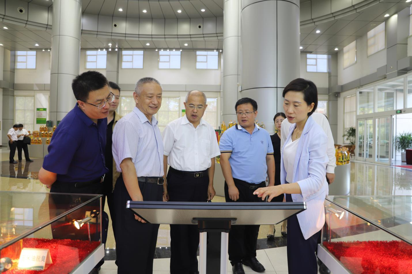 山東省市場(chǎng)監(jiān)管局來山東三星集團(tuán)開展認(rèn)證認(rèn)可檢驗(yàn)檢測(cè)工作調(diào)研